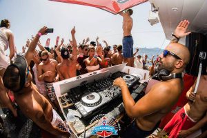 partyboat